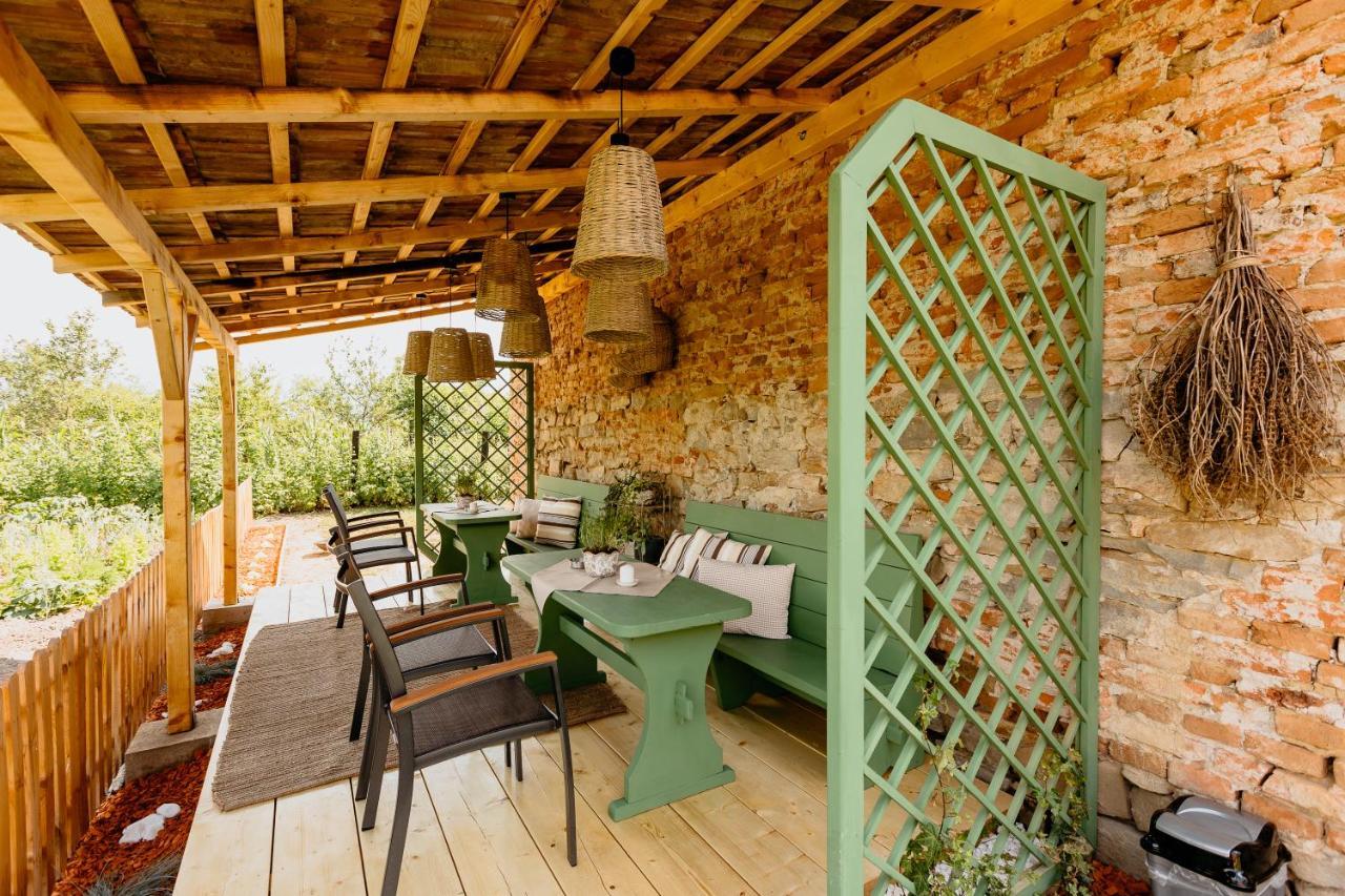 Anna Draga Hotel Colun Bagian luar foto